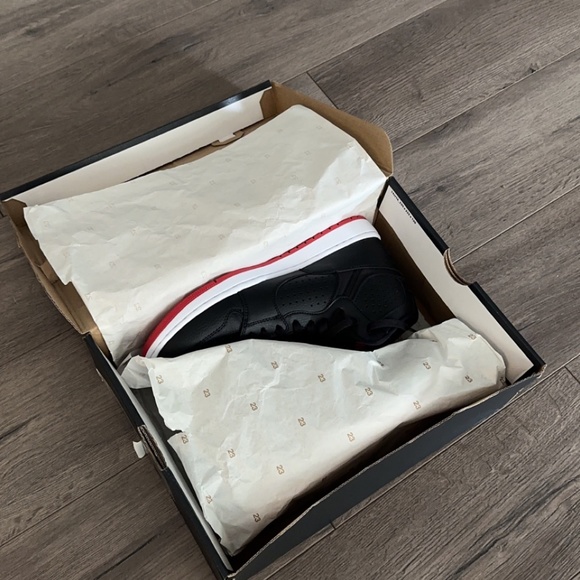 Jordan Access - Picture 4 of 5